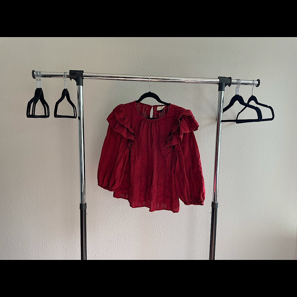 Red Ruffled Sleeved Dress Shirt Large